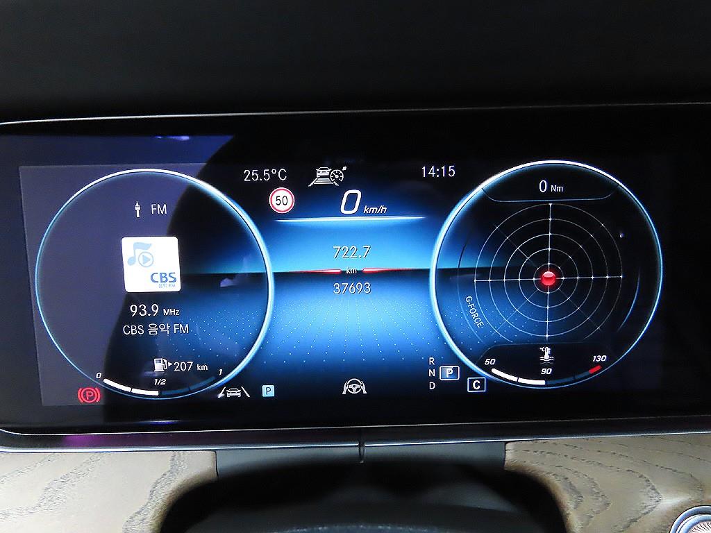 Mercedes Benz E class - Vista 11