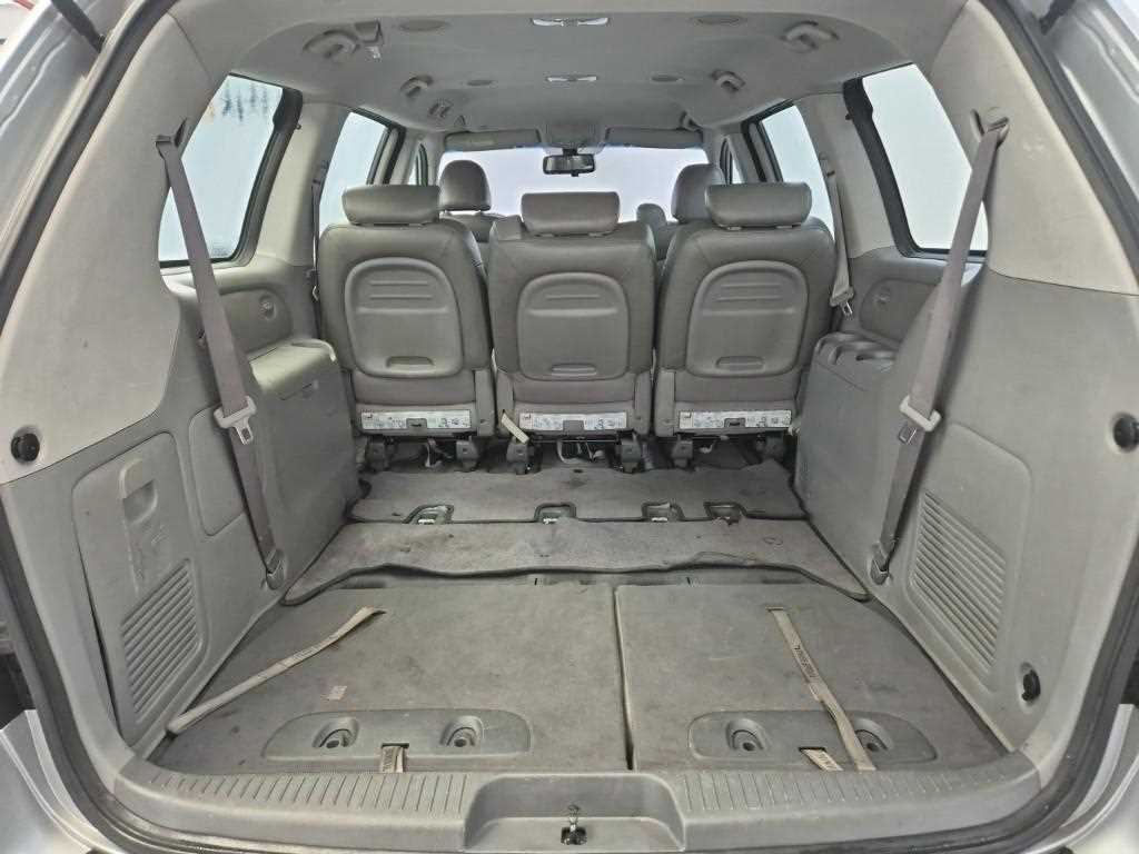 KIA Carnival 2014 Gris - Importación desde Corea - HF Imports Iquique - Foto 18