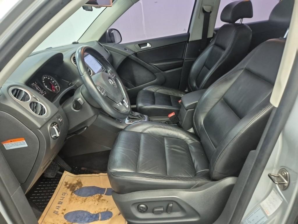 Volkswagen Tiguan 2011 Plateado - Importación desde Corea - HF Imports Iquique - Foto 13