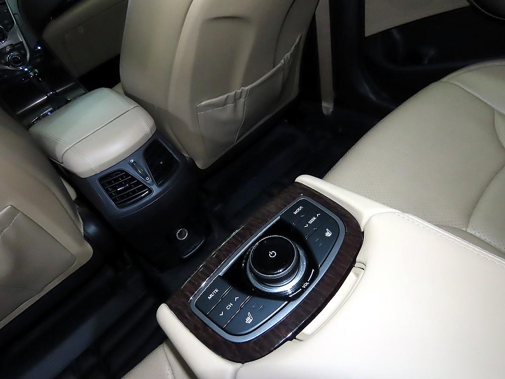 HYUNDAI Grandeur 2014 Blanco - Importación desde Corea - HF Imports Iquique - Foto 18