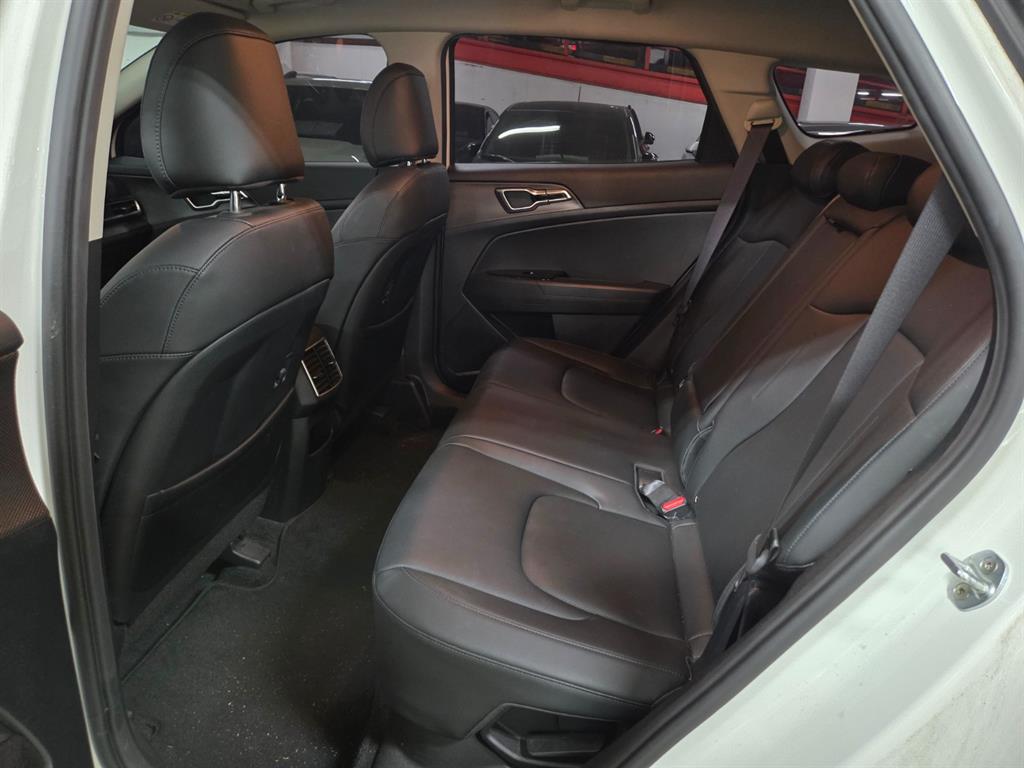 KIA Sportage - Vista 8