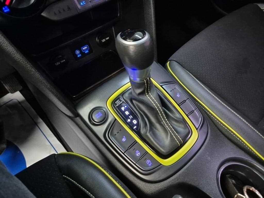 HYUNDAI Kona - Vista 8