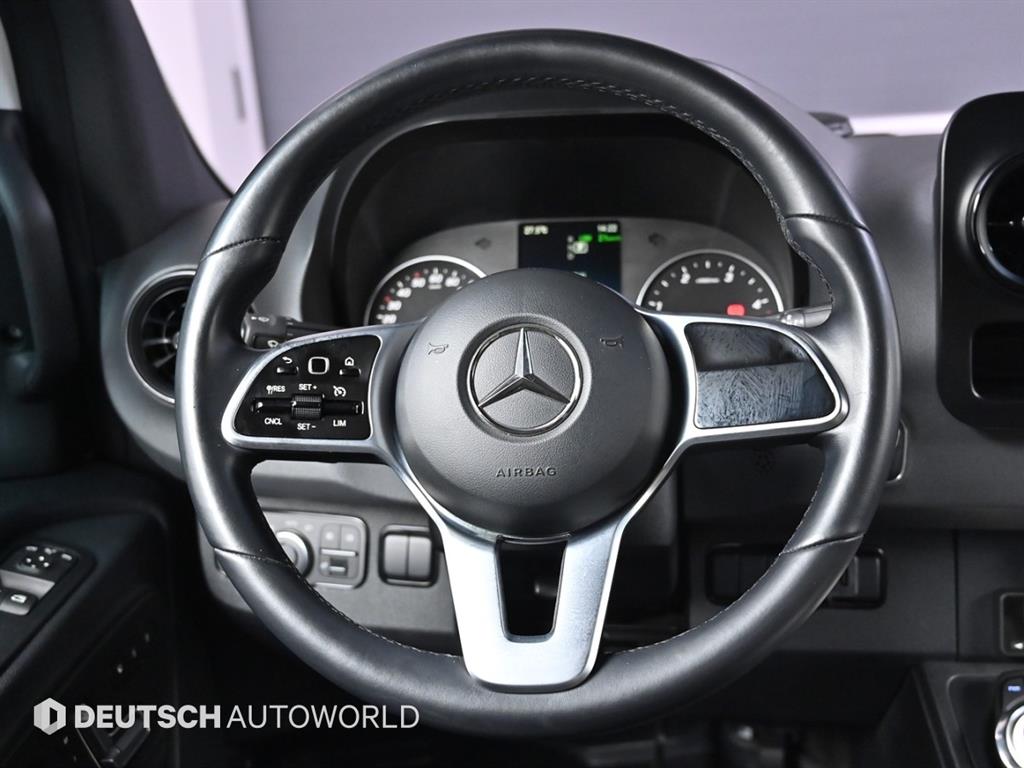 Mercedes Benz Sprinter 2019 Negro - Importación desde Corea - HF Imports Iquique - Foto 13