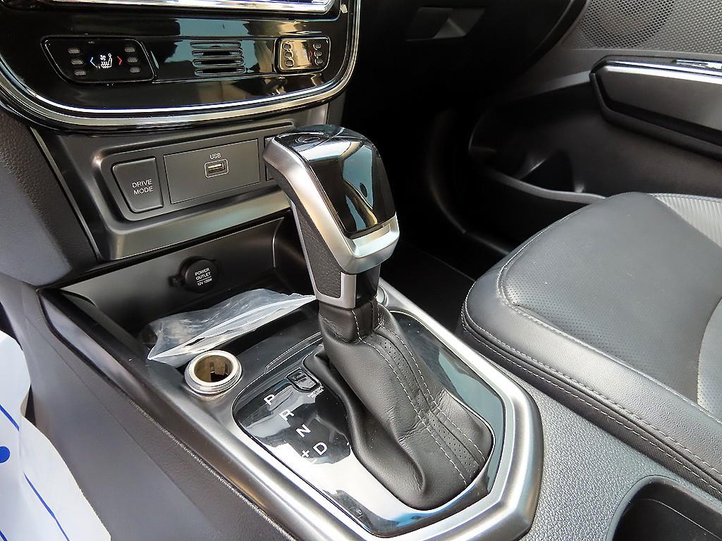 Ssangyong Tivoli - Vista 11