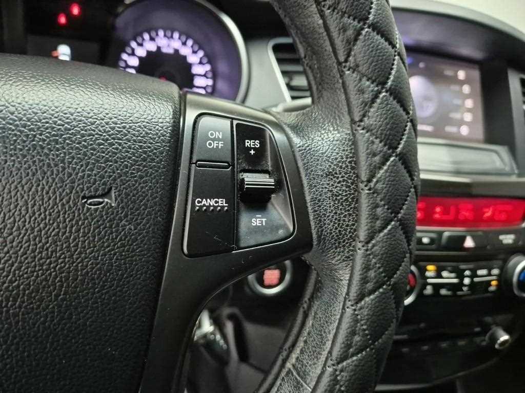 KIA K7 2012 Blanco - Importación desde Corea - HF Imports Iquique - Foto 16