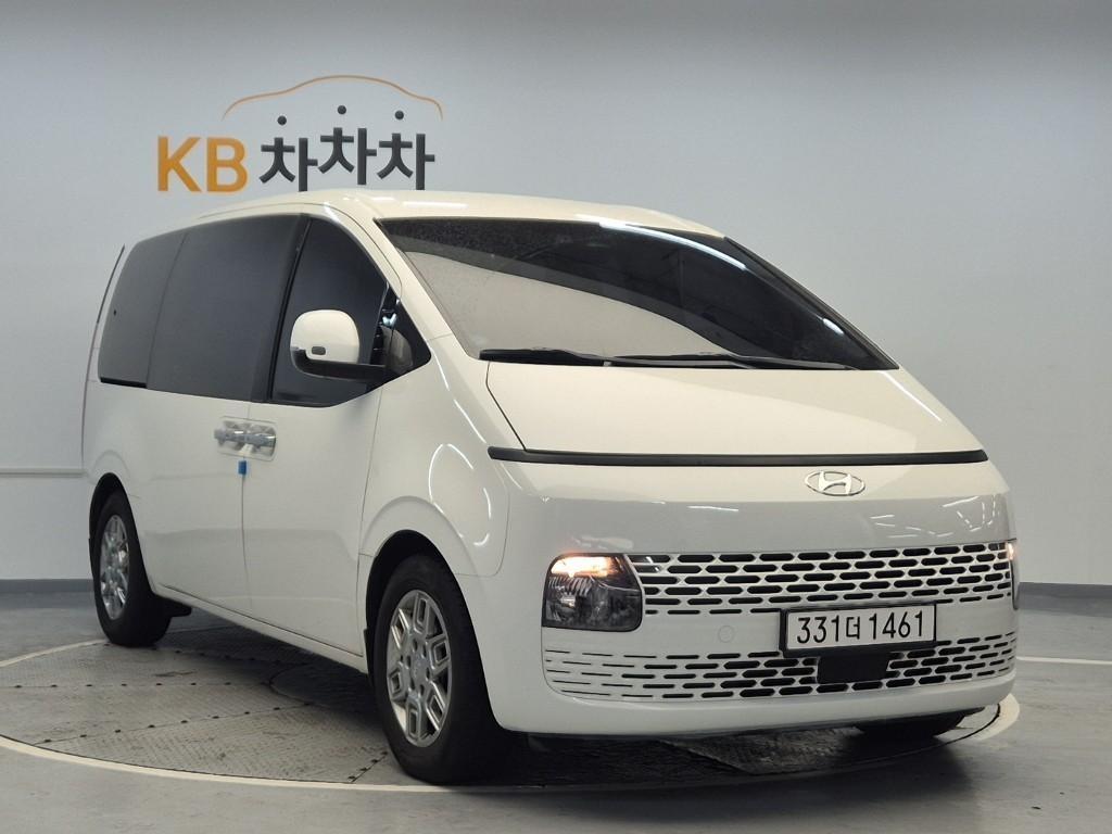 HYUNDAI Staria 2022
