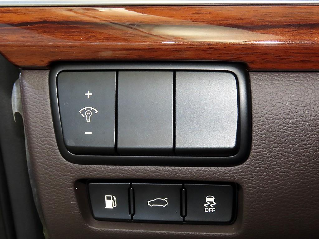 KIA K7 2016 Negro - Importación desde Corea - HF Imports Iquique - Foto 13