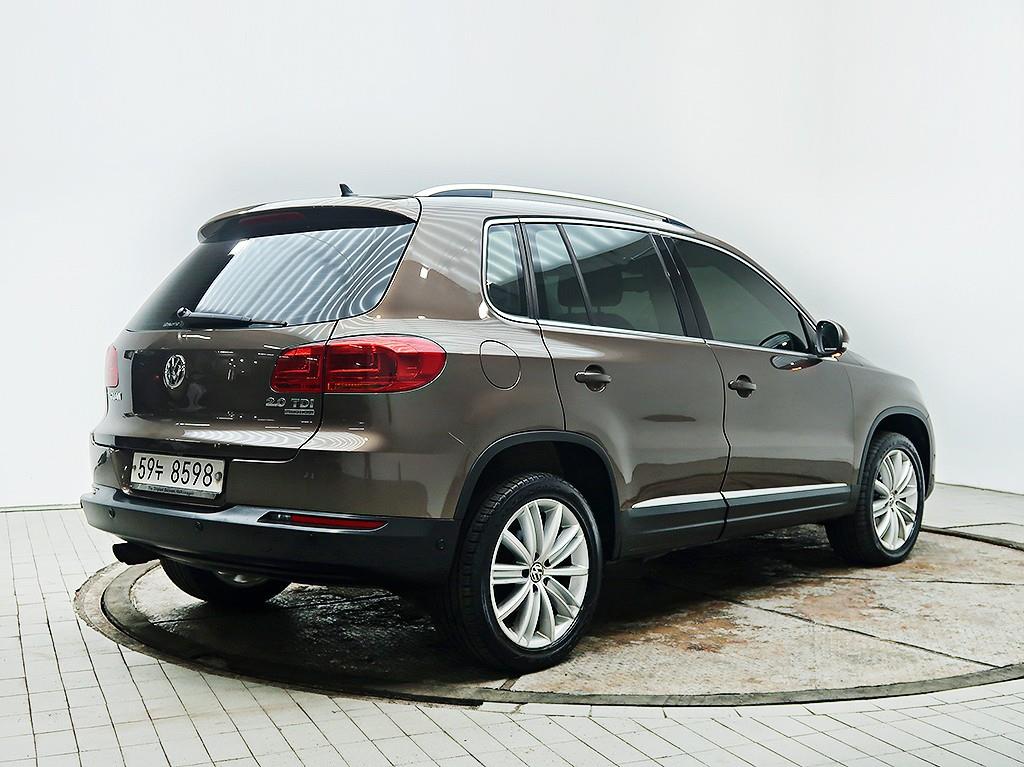 Volkswagen Tiguan - Vista 7