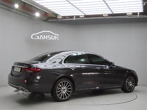 Mercedes Benz E class - Vista 8