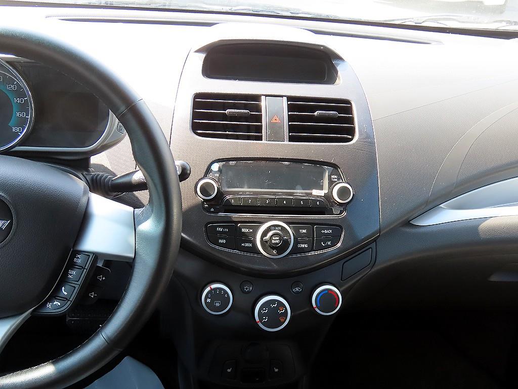 Chevrolet Spark - Vista 10