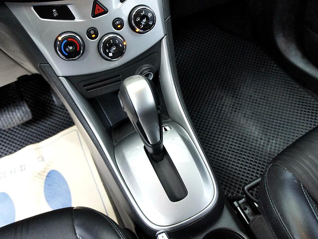 Chevrolet Trax 2014 Gris - Importación desde Corea - HF Imports Iquique - Foto 11