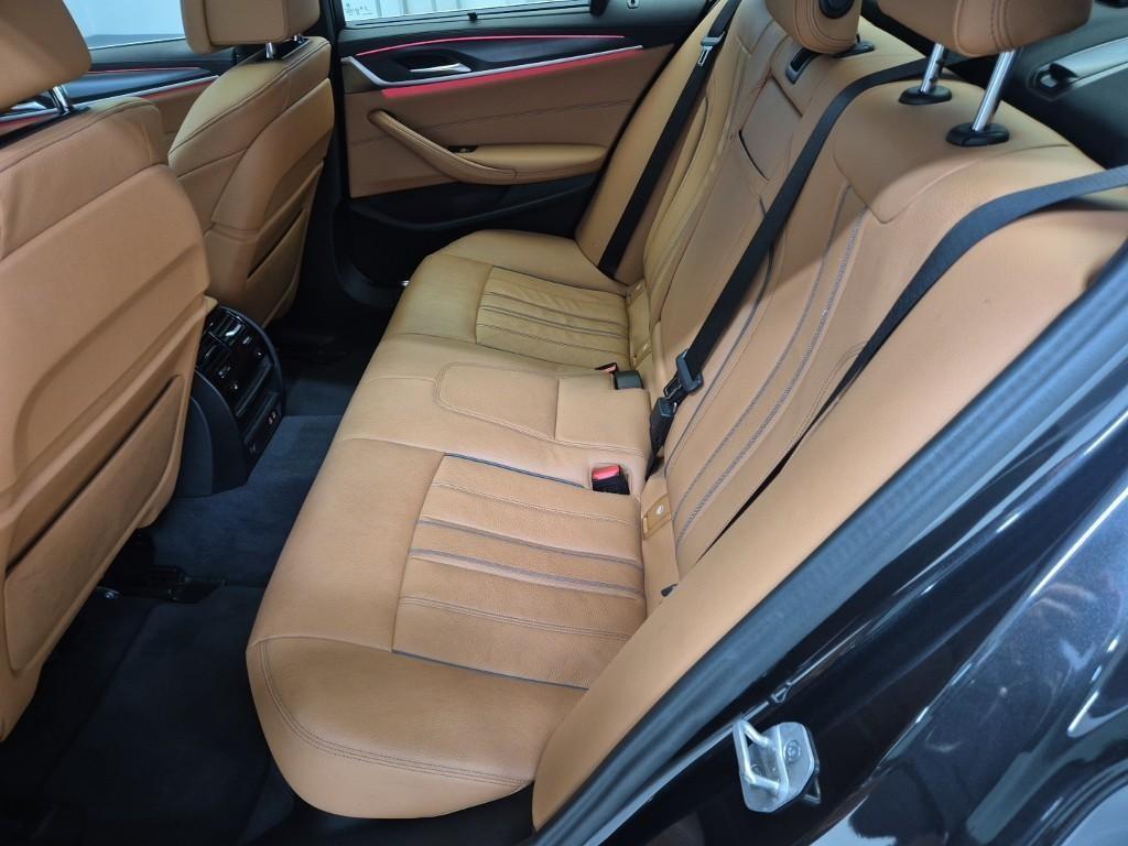 BMW 5 Series - Vista 12