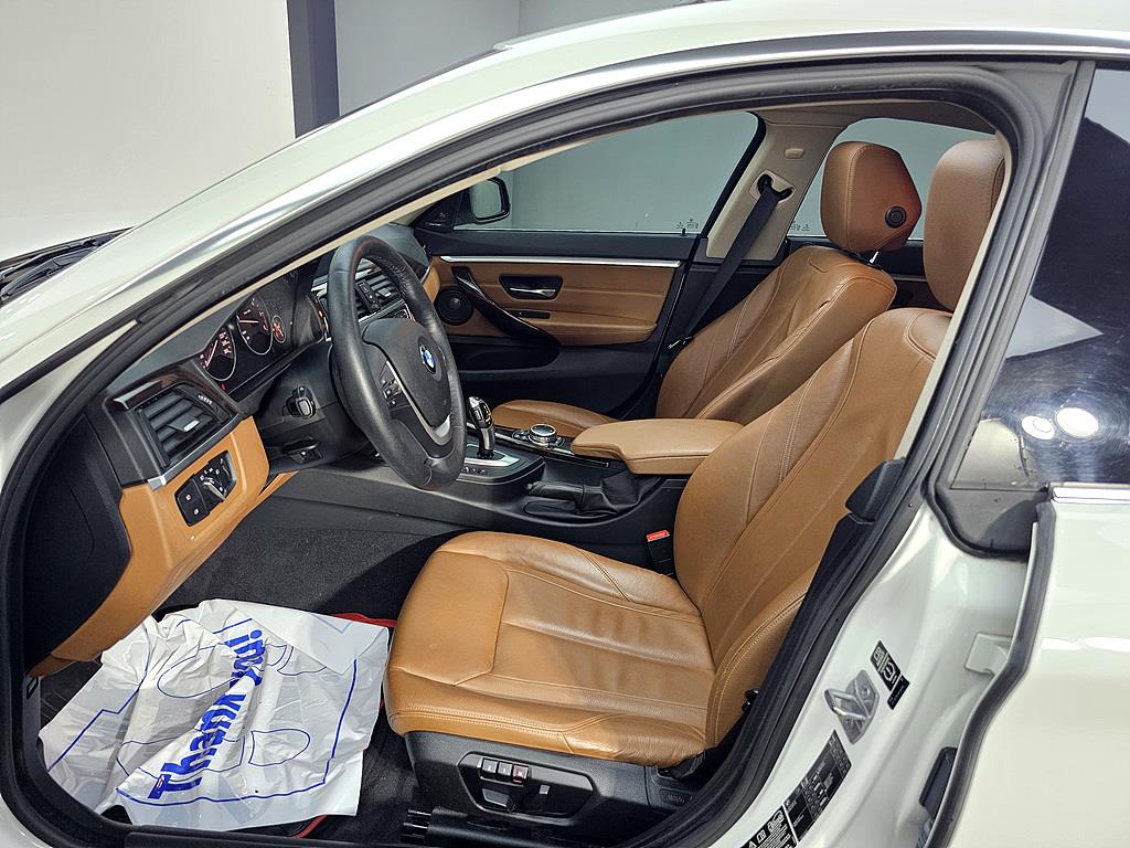 BMW 4 Series - Vista 8