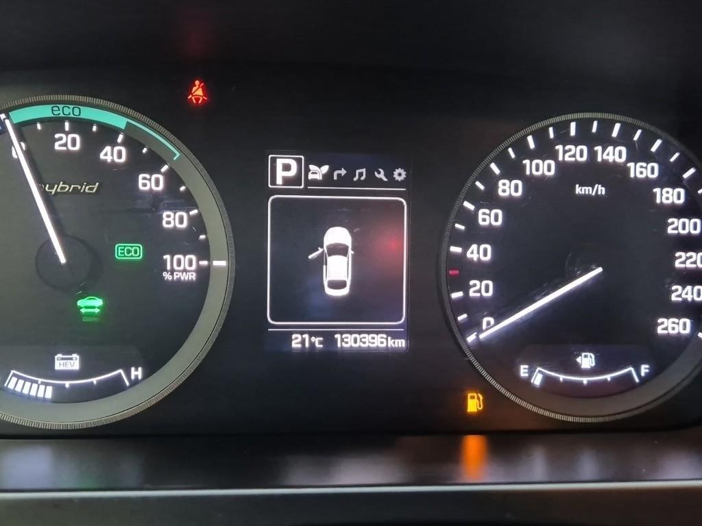 HYUNDAI Sonata - Vista 5