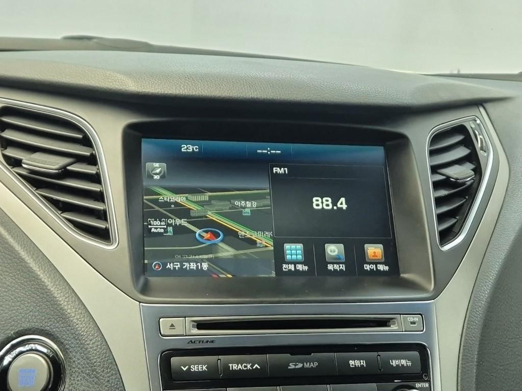 HYUNDAI Grandeur 2016 Blanco - Importación desde Corea - HF Imports Iquique - Foto 14