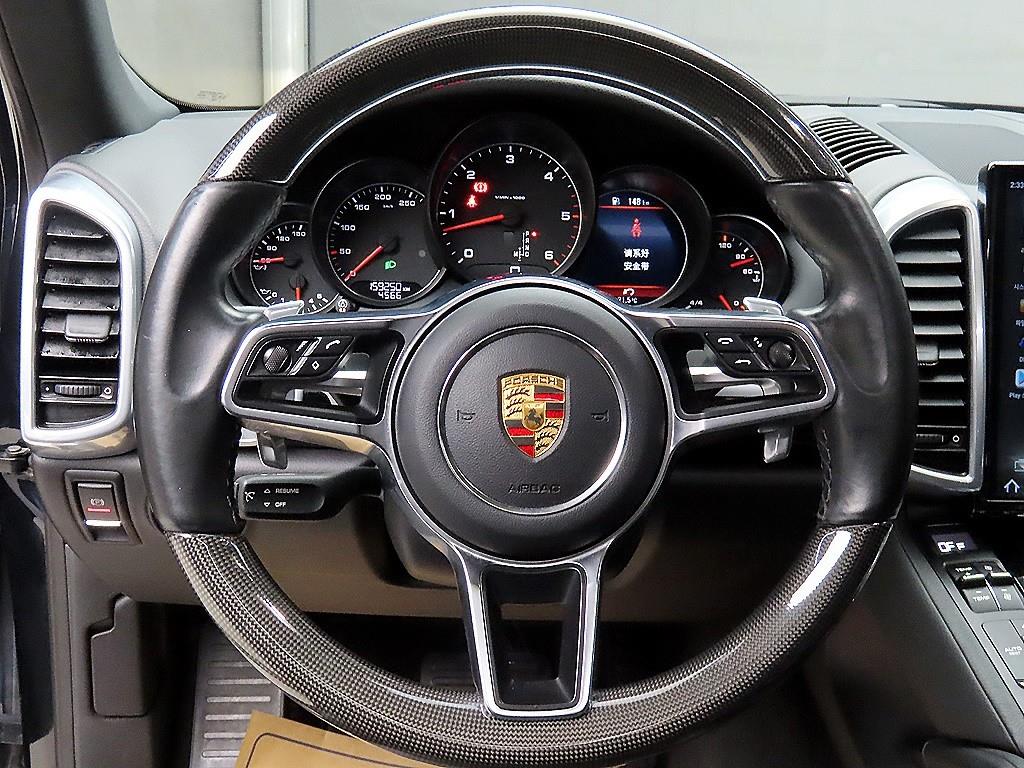 Porsche Cayenne - Vista 9