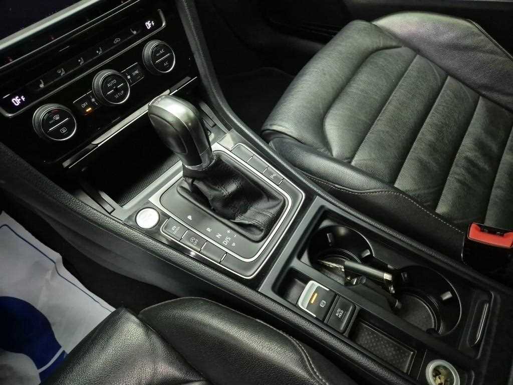 Volkswagen Golf - Vista 8