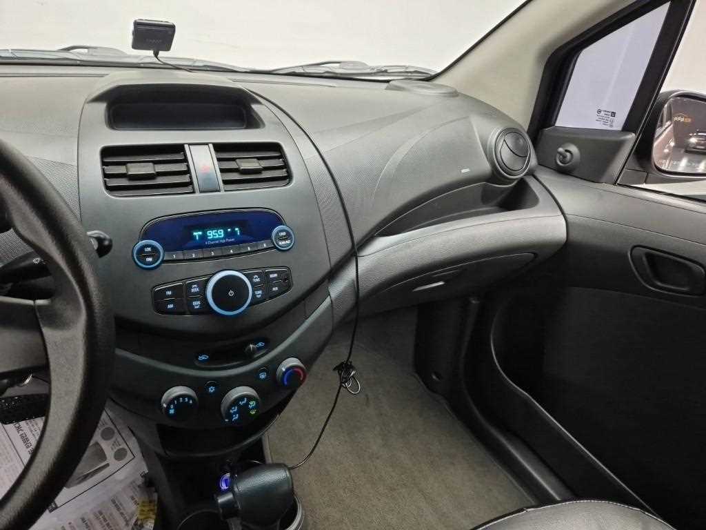 Chevrolet Spark - Vista 10