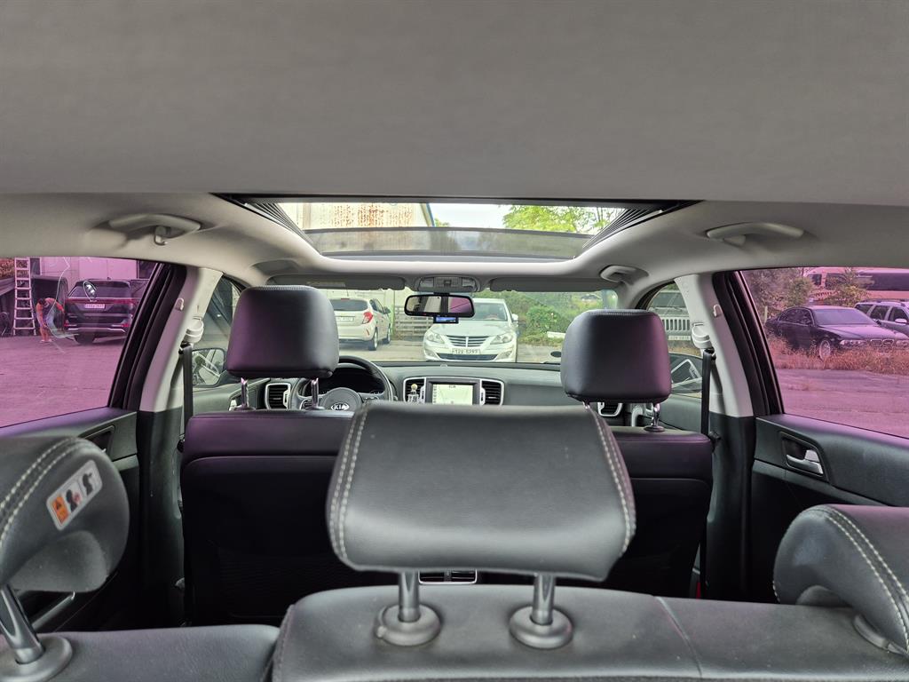 KIA Sportage 2016 Negro - Importación desde Corea - HF Imports Iquique - Foto 18