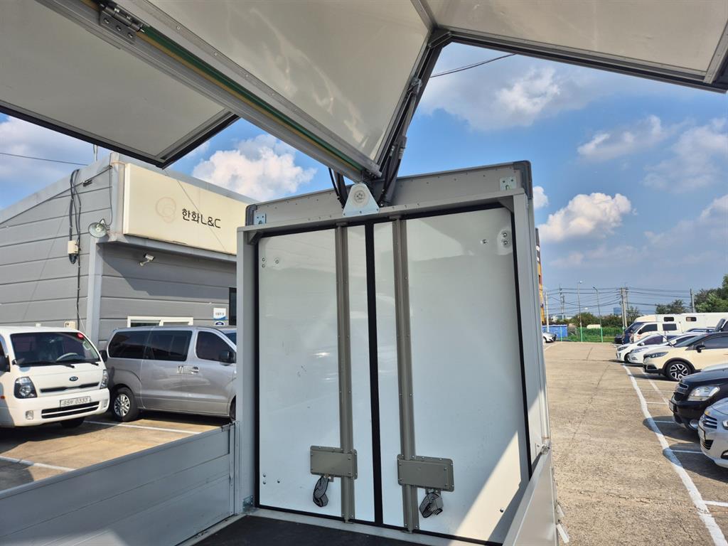 Small Truck Top_Wingbody - Vista 12