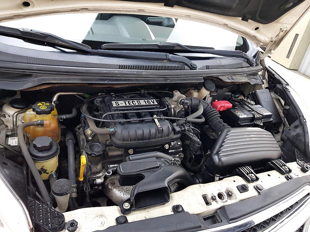 Chevrolet Spark - Vista 6