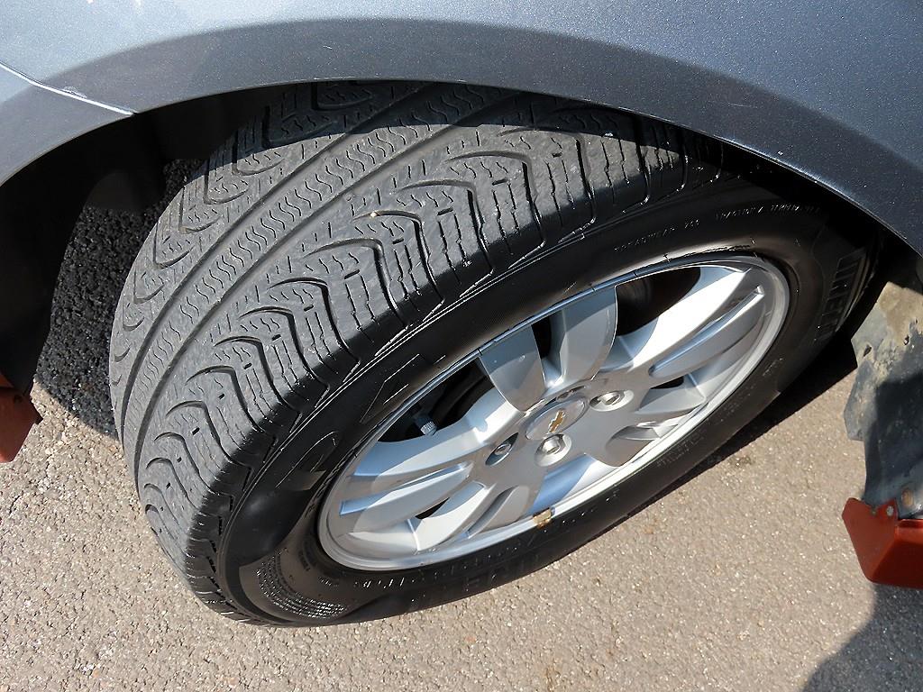 Chevrolet Abeo 2014 Plateado - Importación desde Corea - HF Imports Iquique - Foto 20