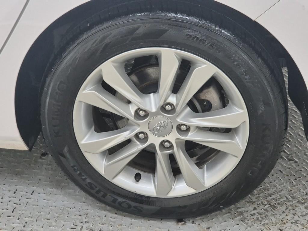 HYUNDAI i30 2014 Blanco - Importación desde Corea - HF Imports Iquique - Foto 20