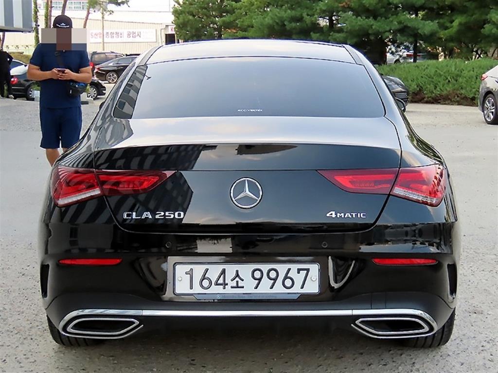 Mercedes Benz CLA Class - Vista 4