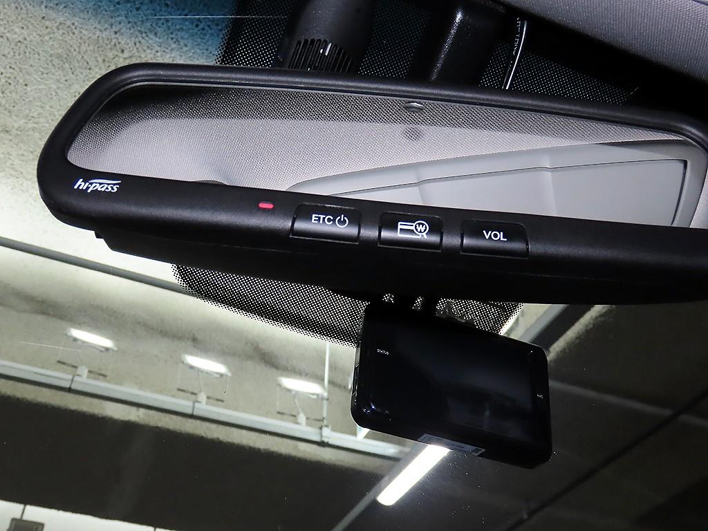 HYUNDAI Grandeur 2018 Negro - Importación desde Corea - HF Imports Iquique - Foto 17