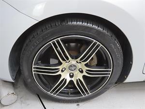 HYUNDAI Avante - Vista 10