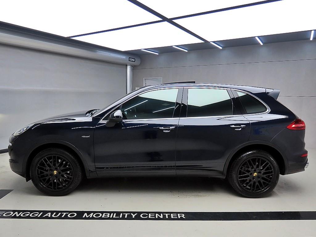 Porsche Cayenne - Vista 4