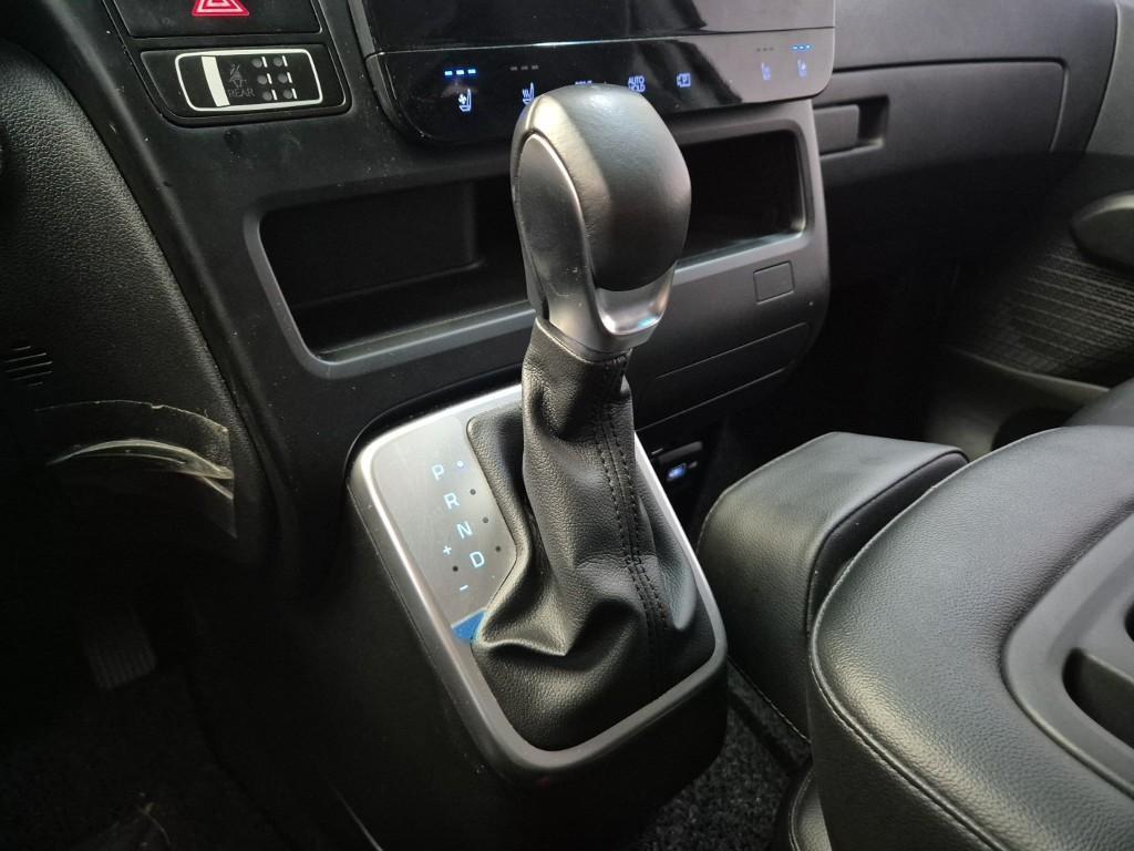 HYUNDAI Staria 2022 Blanco - Importación desde Corea - HF Imports Iquique - Foto 14