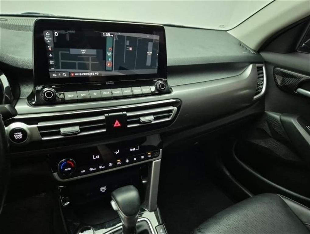 KIA Seltos - Vista 10