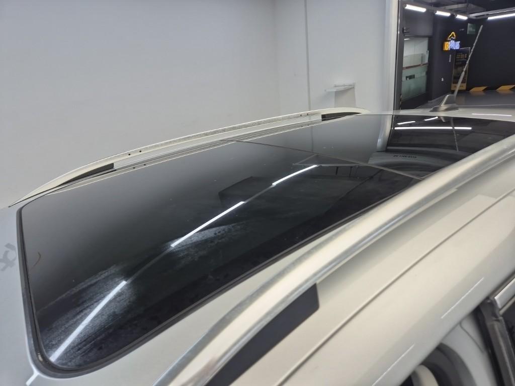 Volkswagen Tiguan - Vista 8