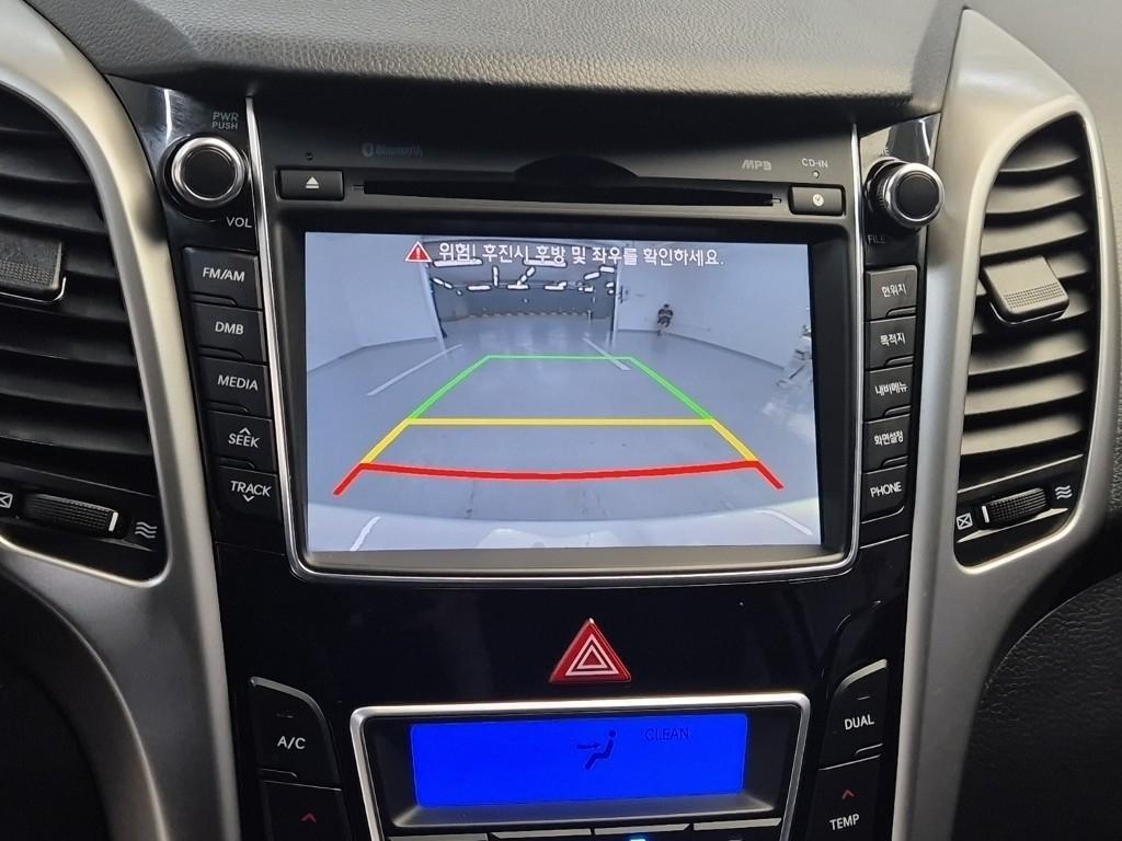 HYUNDAI i30 2014 Blanco - Importación desde Corea - HF Imports Iquique - Foto 14