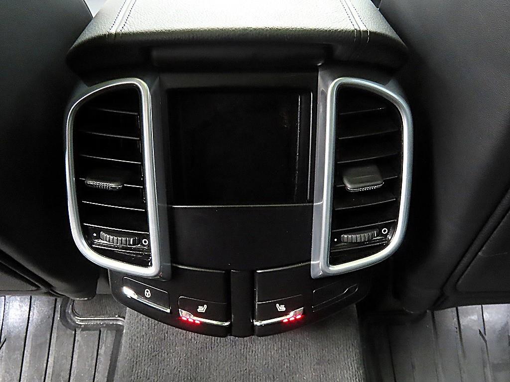 Porsche Cayenne 2016 Azul - Importación desde Corea - HF Imports Iquique - Foto 16