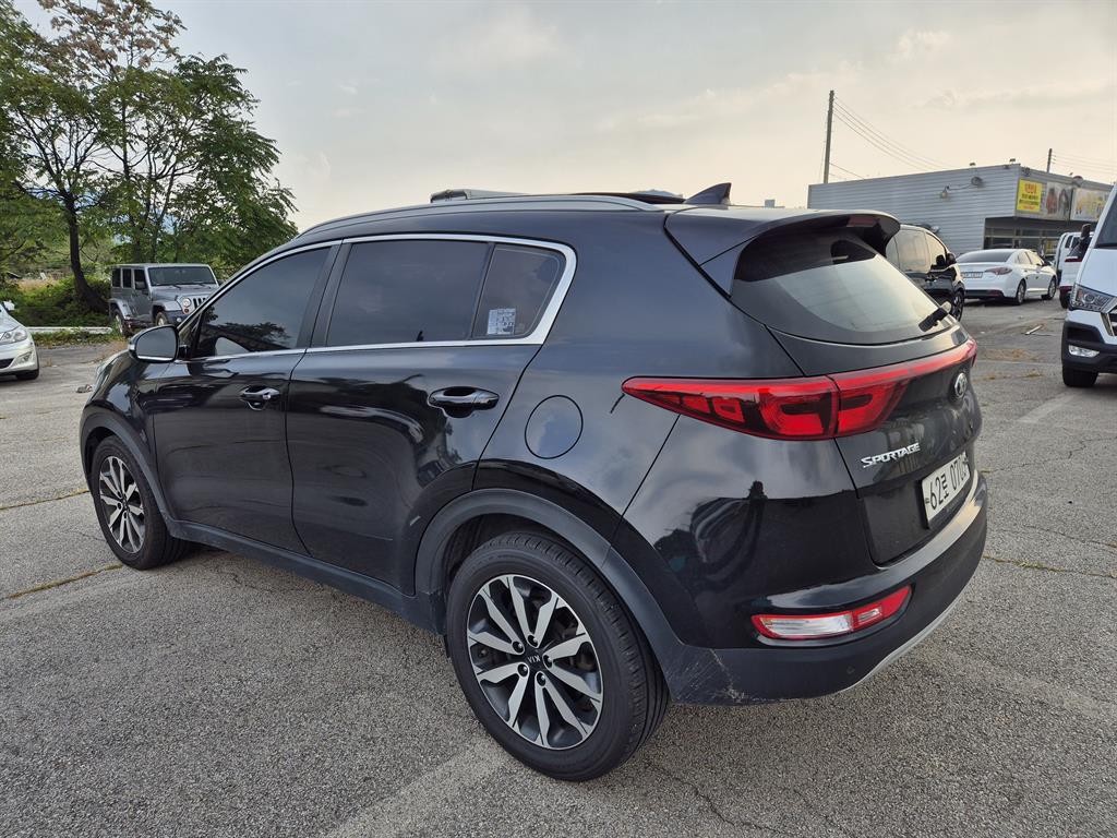 KIA Sportage - Vista 3