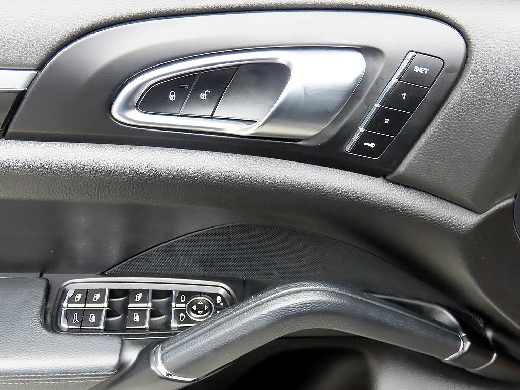 Porsche Cayenne - Vista 11