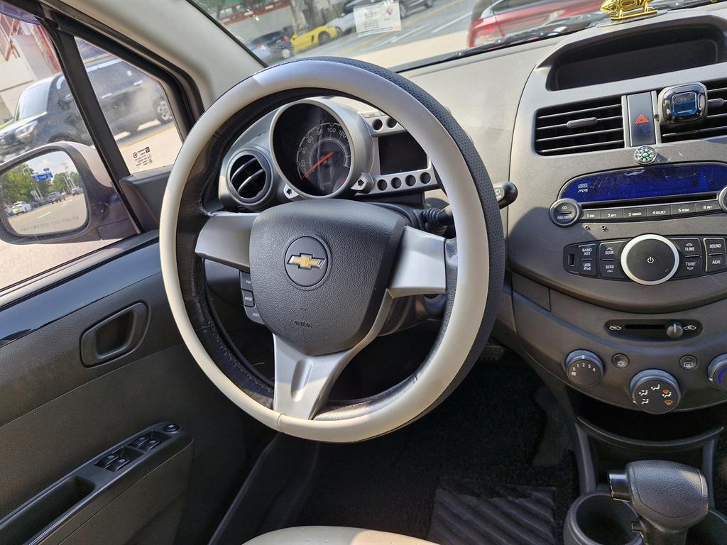 Chevrolet Spark - Vista 10