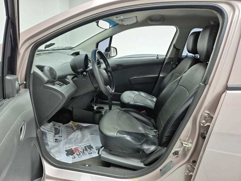 Chevrolet Spark - Vista 11