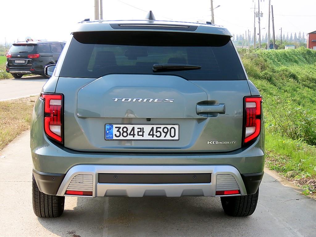 Ssangyong Torres - Vista 4