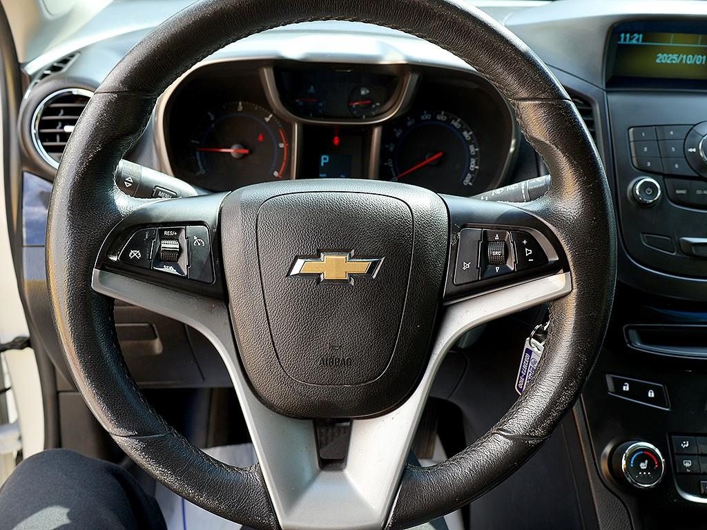 Chevrolet Orlando 2012 Blanco - Importación desde Corea - HF Imports Iquique - Foto 8