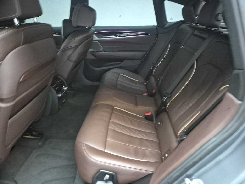 BMW Gran Turismo - Vista 12