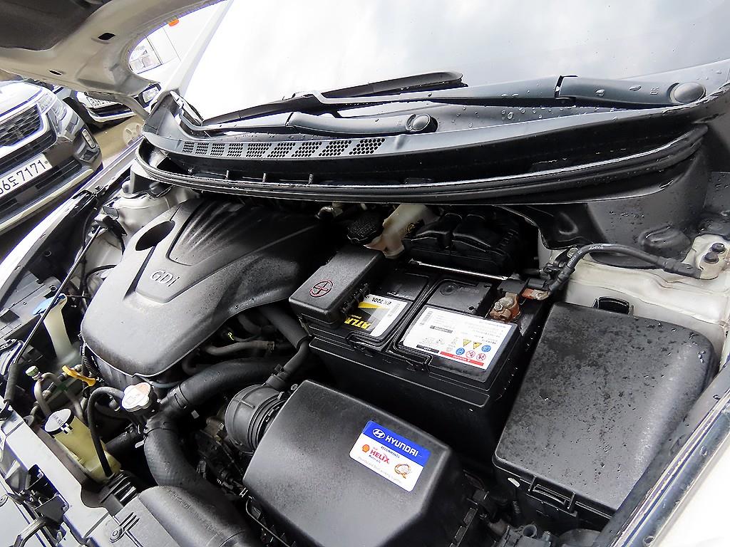 HYUNDAI Avante 2013 Plateado - Importación desde Corea - HF Imports Iquique - Foto 16