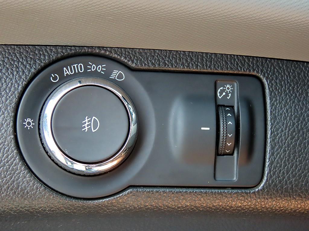 Chevrolet Abeo 2014 Plateado - Importación desde Corea - HF Imports Iquique - Foto 14