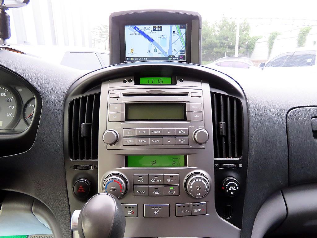 HYUNDAI Starex 2014 Plateado - Importación desde Corea - HF Imports Iquique - Foto 14