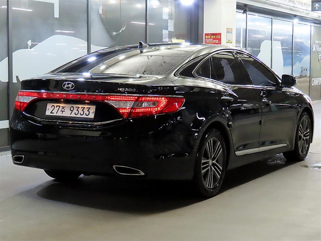 HYUNDAI Grandeur - Vista 4