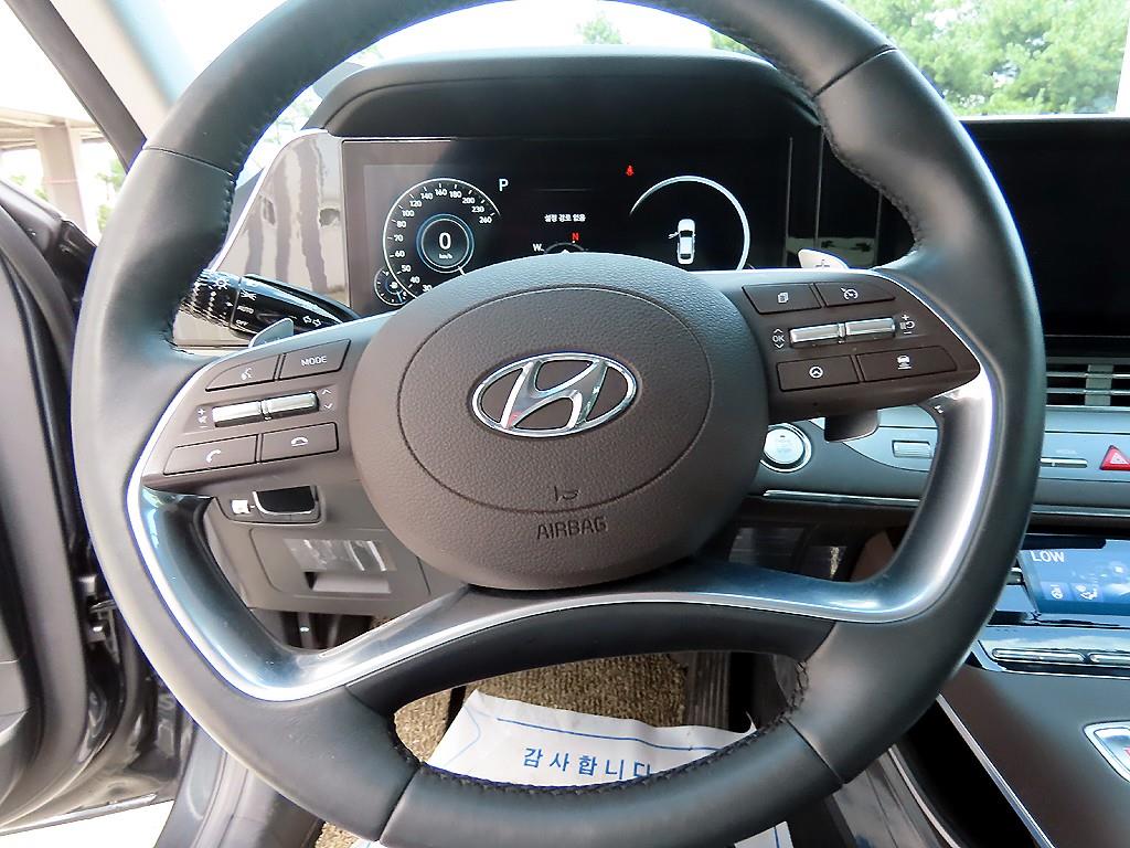 HYUNDAI Grandeur - Vista 8