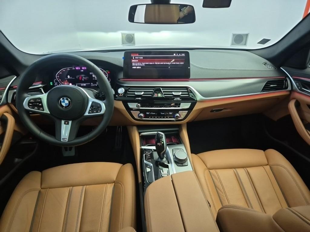 BMW 5 Series - Vista 7