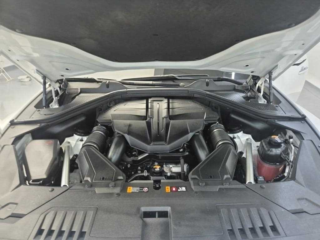 Genesis GV80 - Vista 5